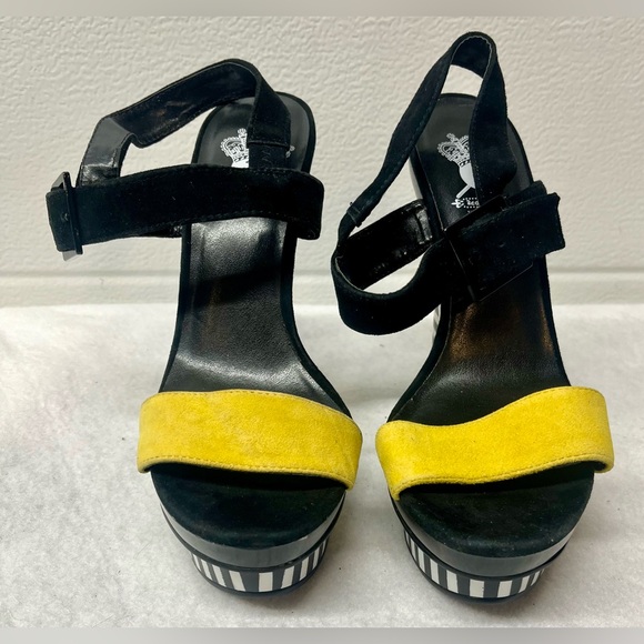 Red or Dead Women’s Heels - Picture 2 of 5